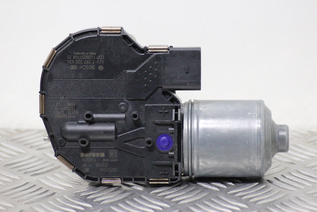 Opel Astra 2013 Front Wiper Motor