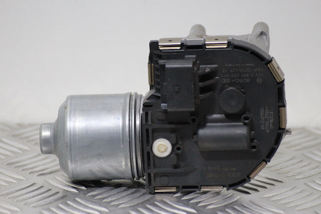 Peugeot 3008 2012 Front Driver Side Wiper Motor