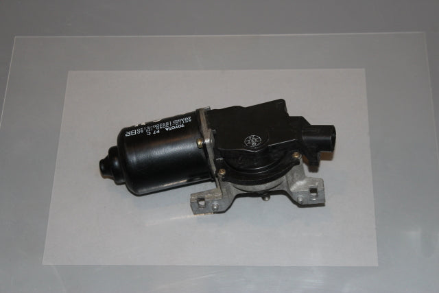 Toyota Corolla Verso 2001 Front Wiper Motor