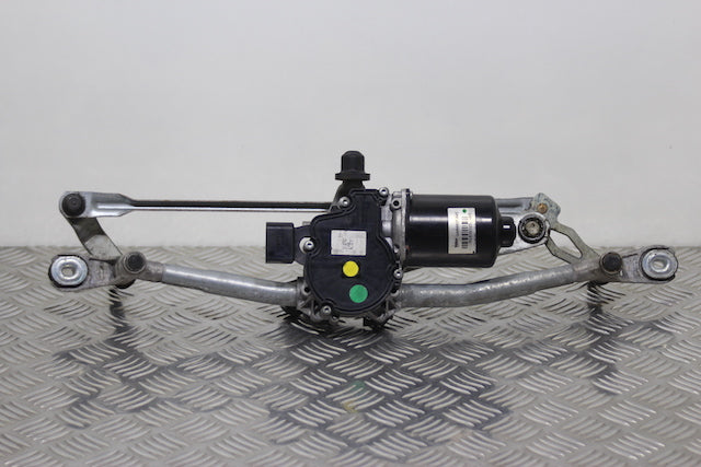 Fiat 500 2013 Front Wiper Motor & Linkage